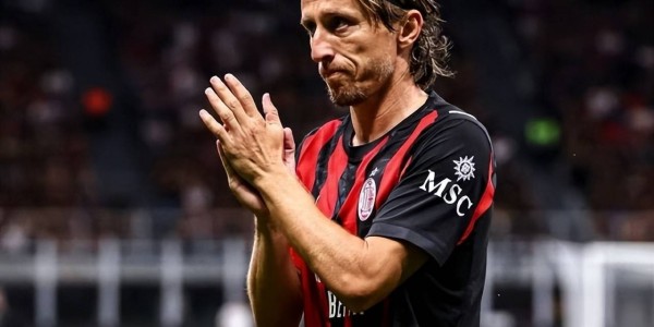 意甲争冠分析：国米那不勒斯尤文图斯被看好，AC米兰只能争四！